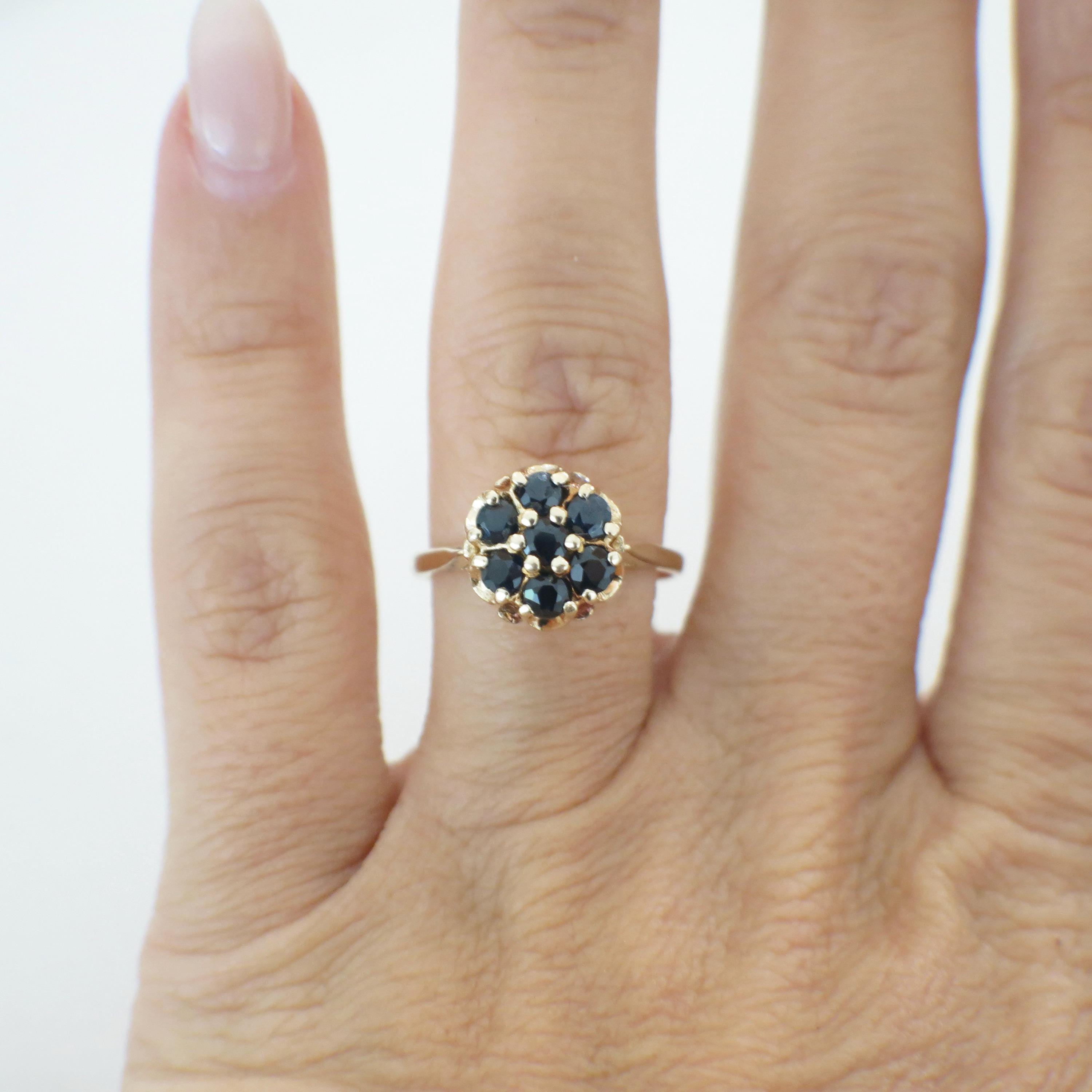 14K Yellow Gold Blue Sapphire Cluster Flower Ring – Vintage Size 6.25 - Black Market LLC