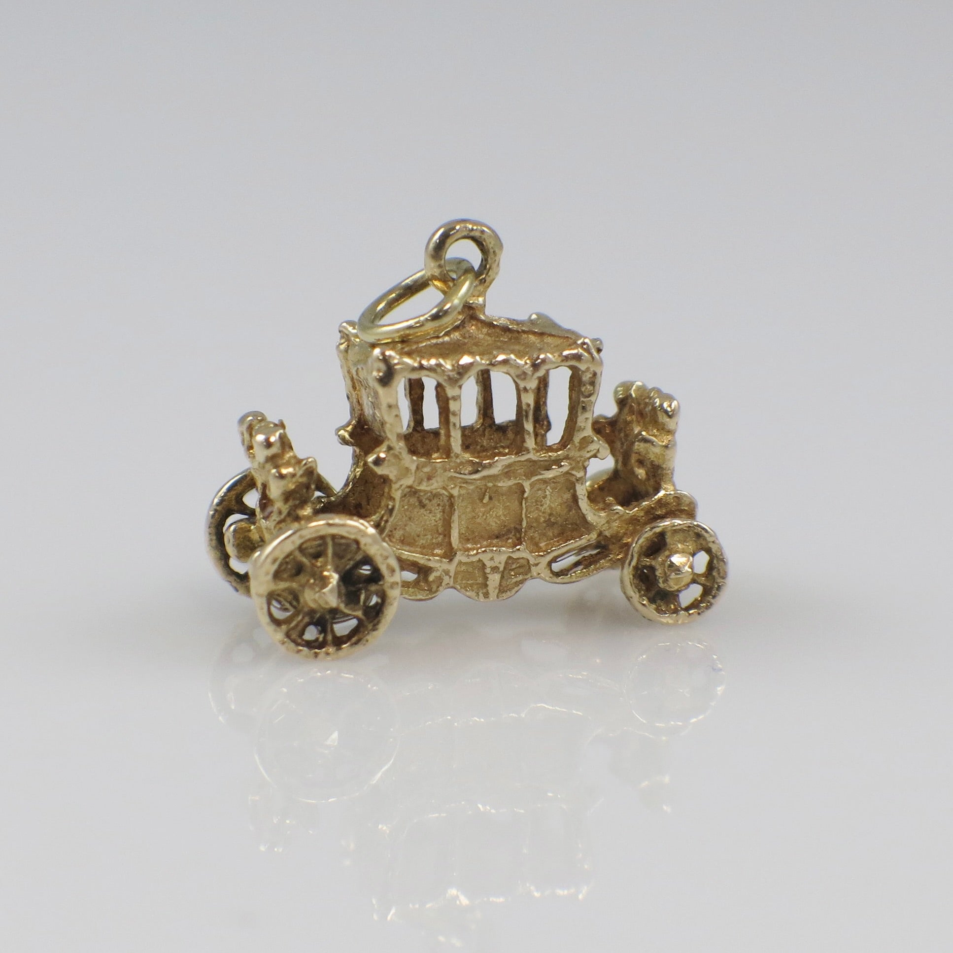 14K yellow gold carriage charm pendant with vintage style design, solid gold charm for necklaces or bracelets.