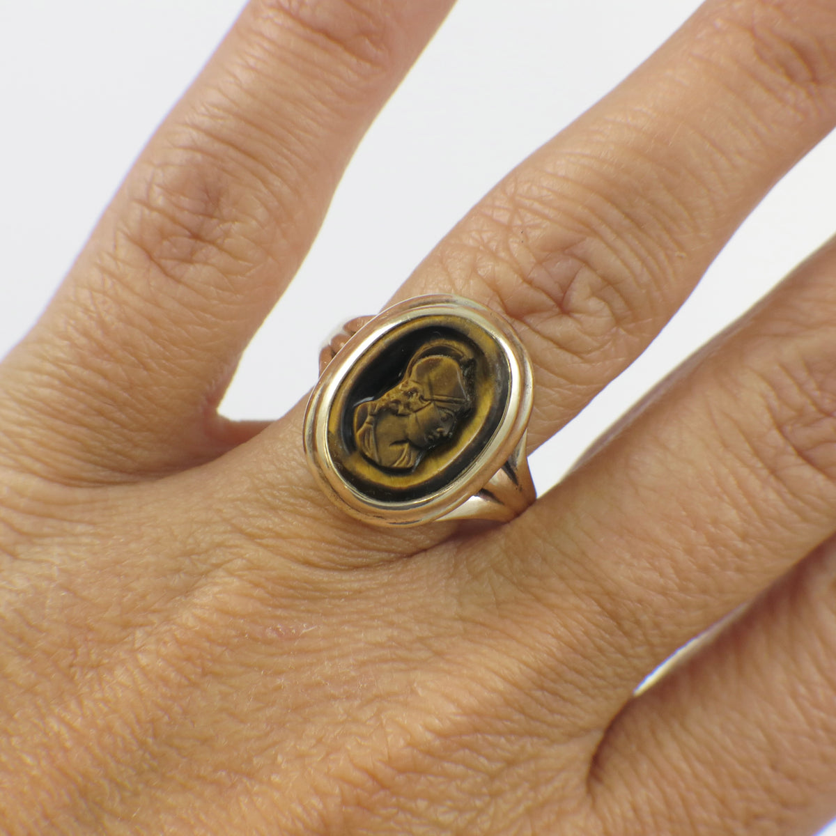 14K Gold Tiger's Eye Roman Warrior Cameo Ring
