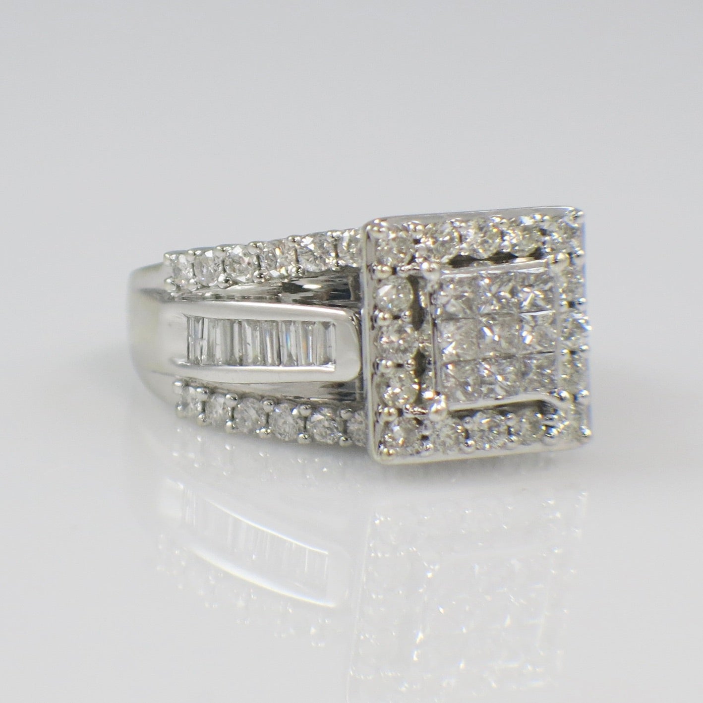 14k White Gold 2.31ctw Diamond Cluster Ring (ZEI)