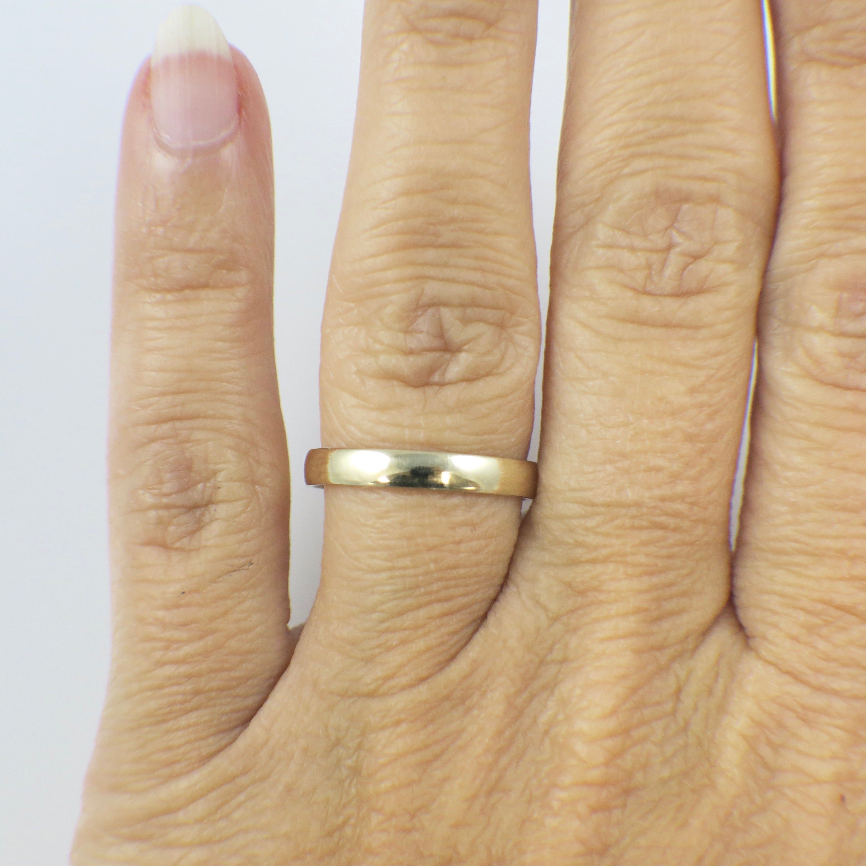 14K Yellow Gold Wedding Band – 3MM Classic Gold Ring, Size 7 - Black Market LLC