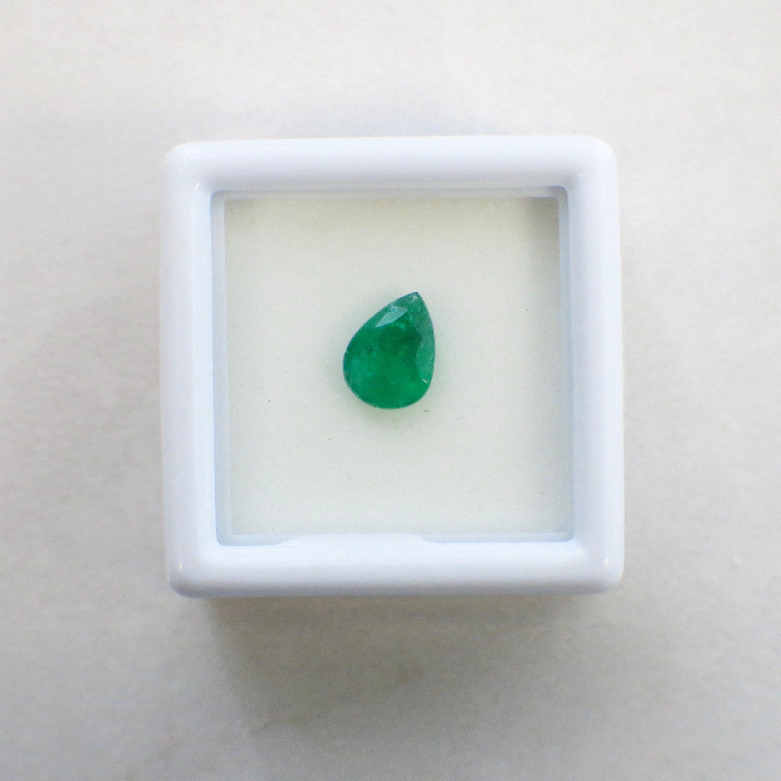 Natural Pear Cut Emerald | 0.94 Carat Loose Green Gemstone for Custom Jewelry - Black Market LLC