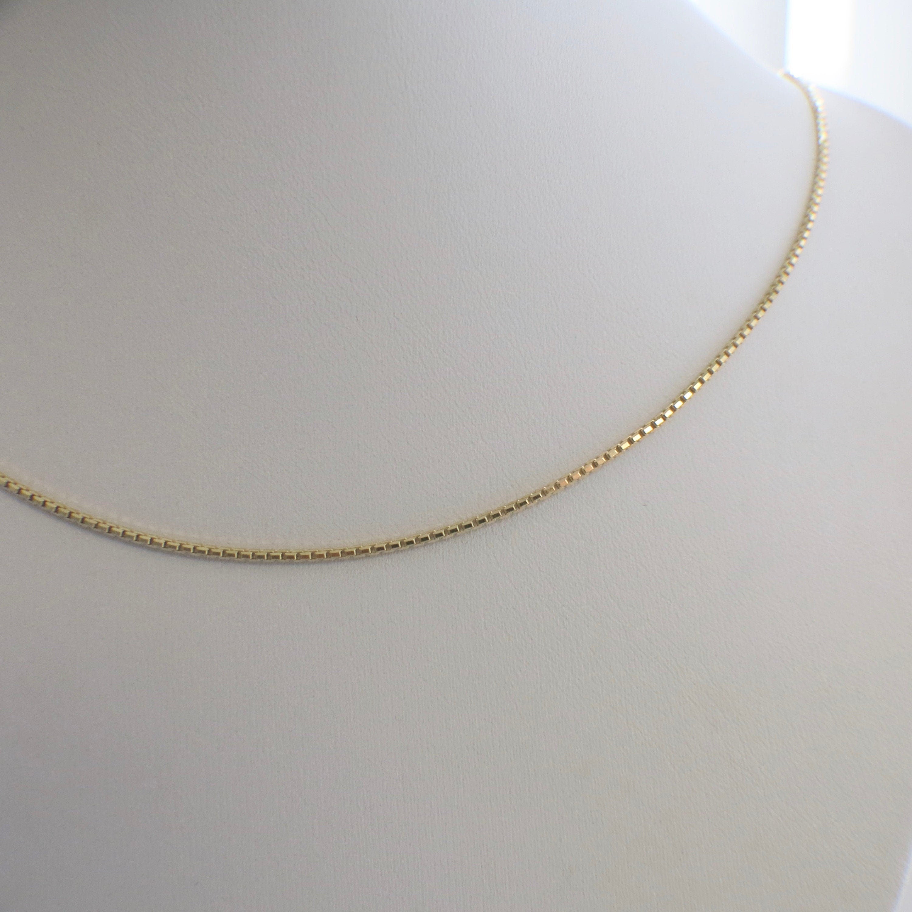 14K Yellow Gold Box Chain Necklace – 18 Inch, 1.4 mm, 5.7 g - Black Market LLC