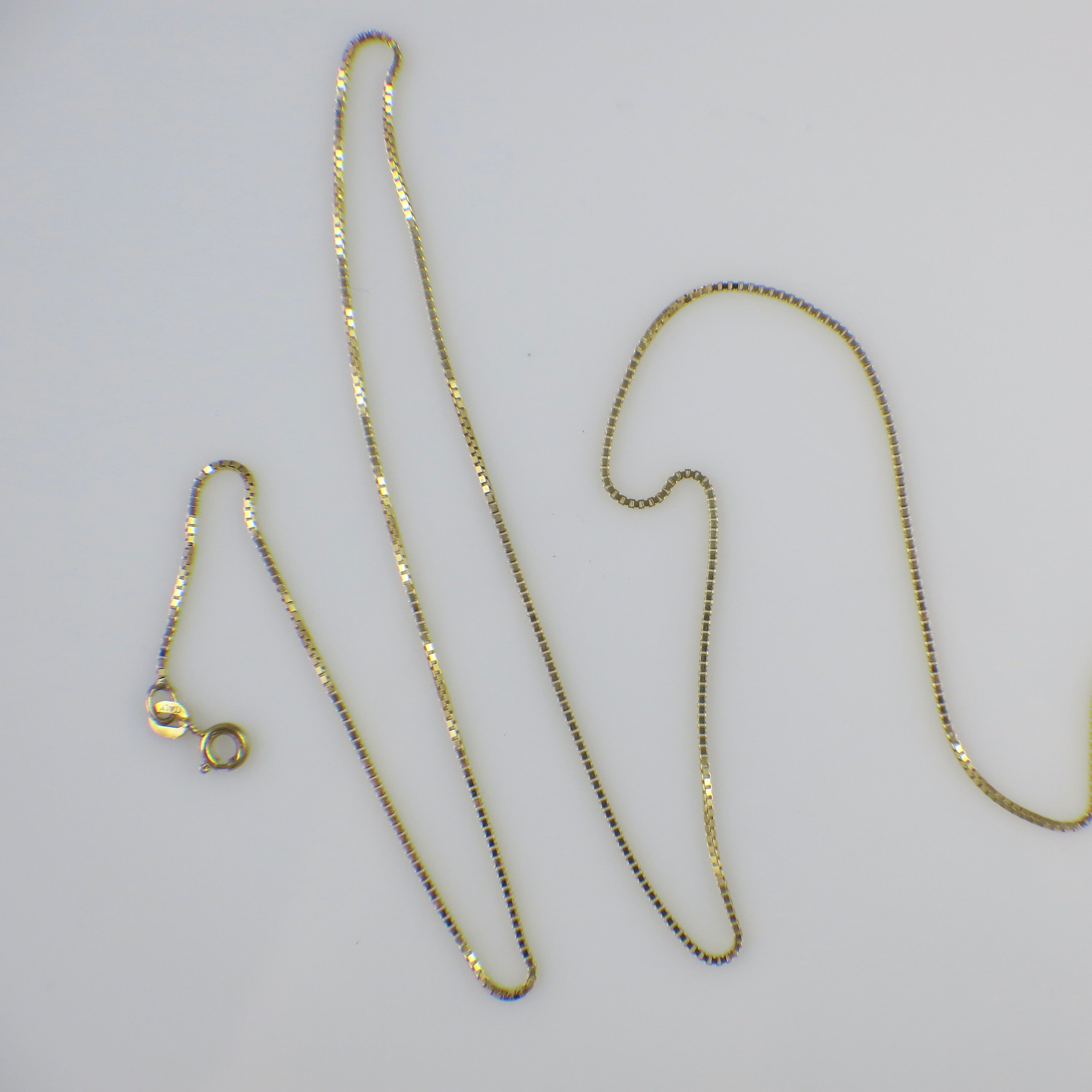 14K Yellow Gold Box Chain Necklace – 20 Inch 0.9mm Fine Gold Chain - Black Market LLC