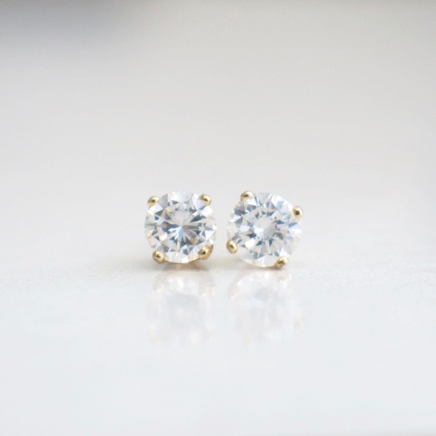 0.34ct Diamond Stud Earrings | 14K Yellow Gold Round Brilliant - Black Market LLC