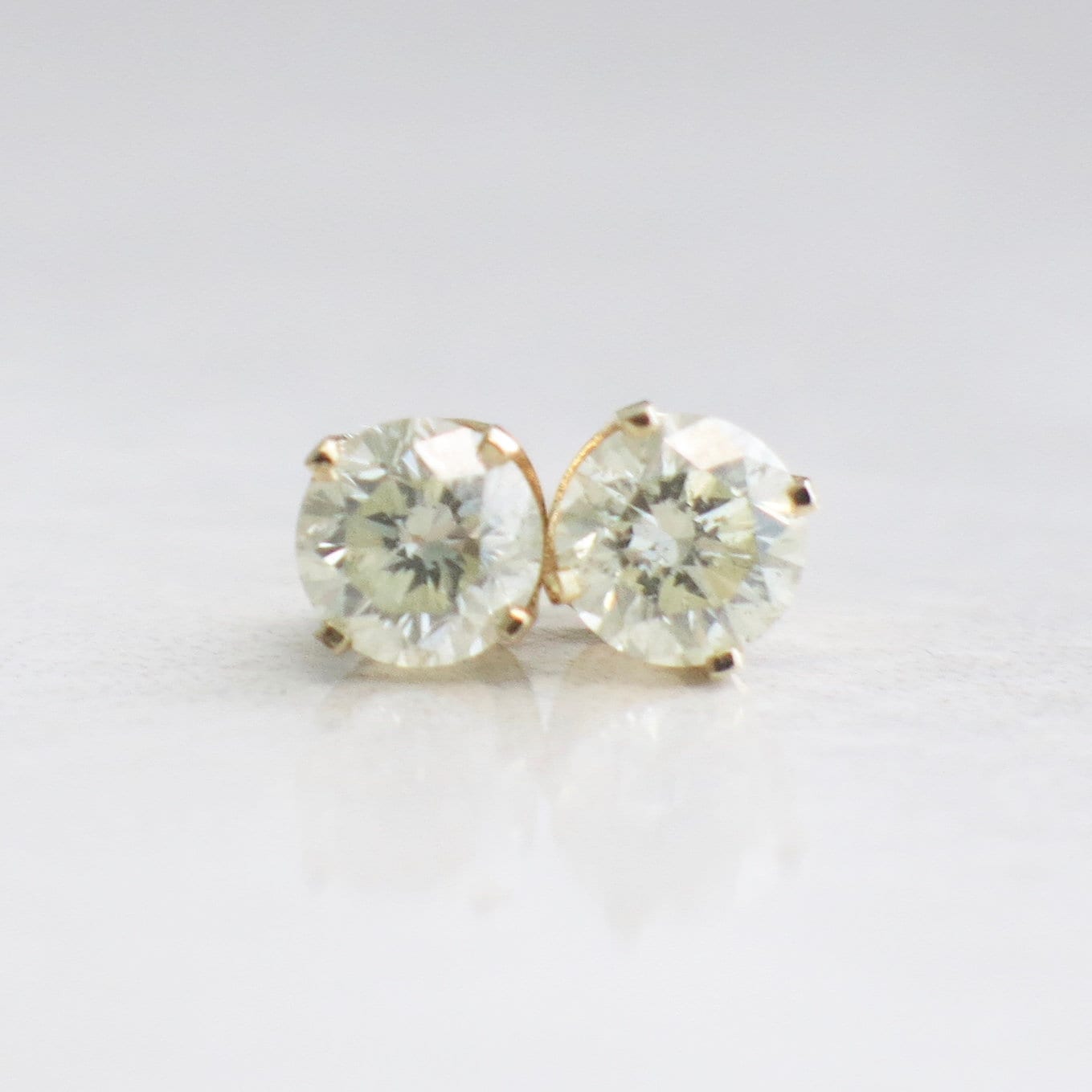 0.78ct Diamond Stud Earrings | 14K Yellow Gold Round Brilliant with Threaded Backs - Black Market LLC