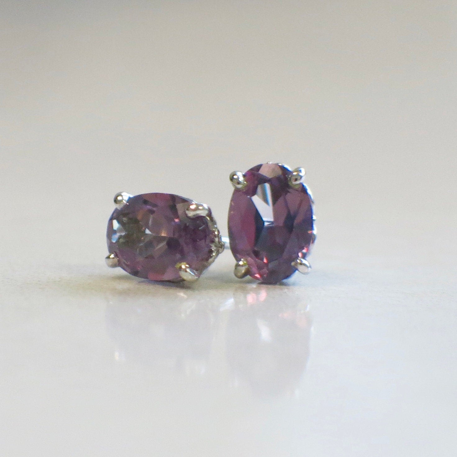 14K White Gold Color-Change Sapphire Stud Earrings | Oval Filigree Set 2.00 CTW - Black Market LLC