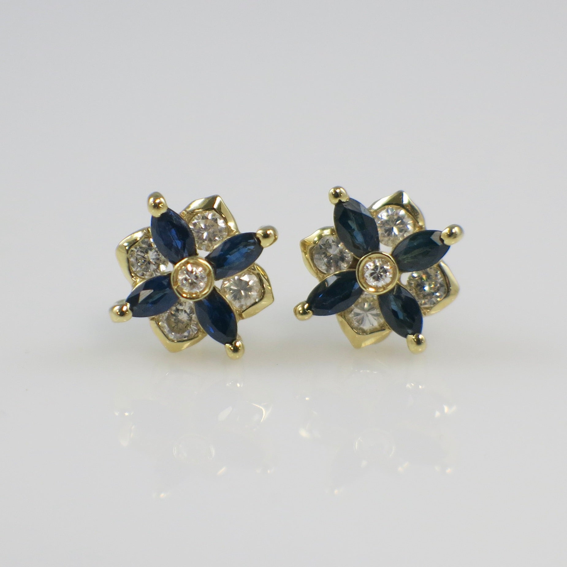 Vintage 18K Yellow Gold Sapphire and Diamond Floral Earrings – 1980s Fine Jewelry - Black Market LLC