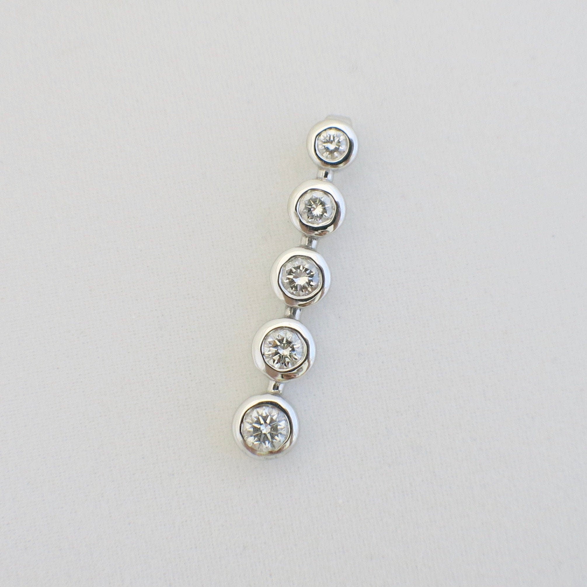 14K White Gold Diamond Bezel Drop Pendant – .75 CTW Vintage Necklace Charm - Black Market LLC