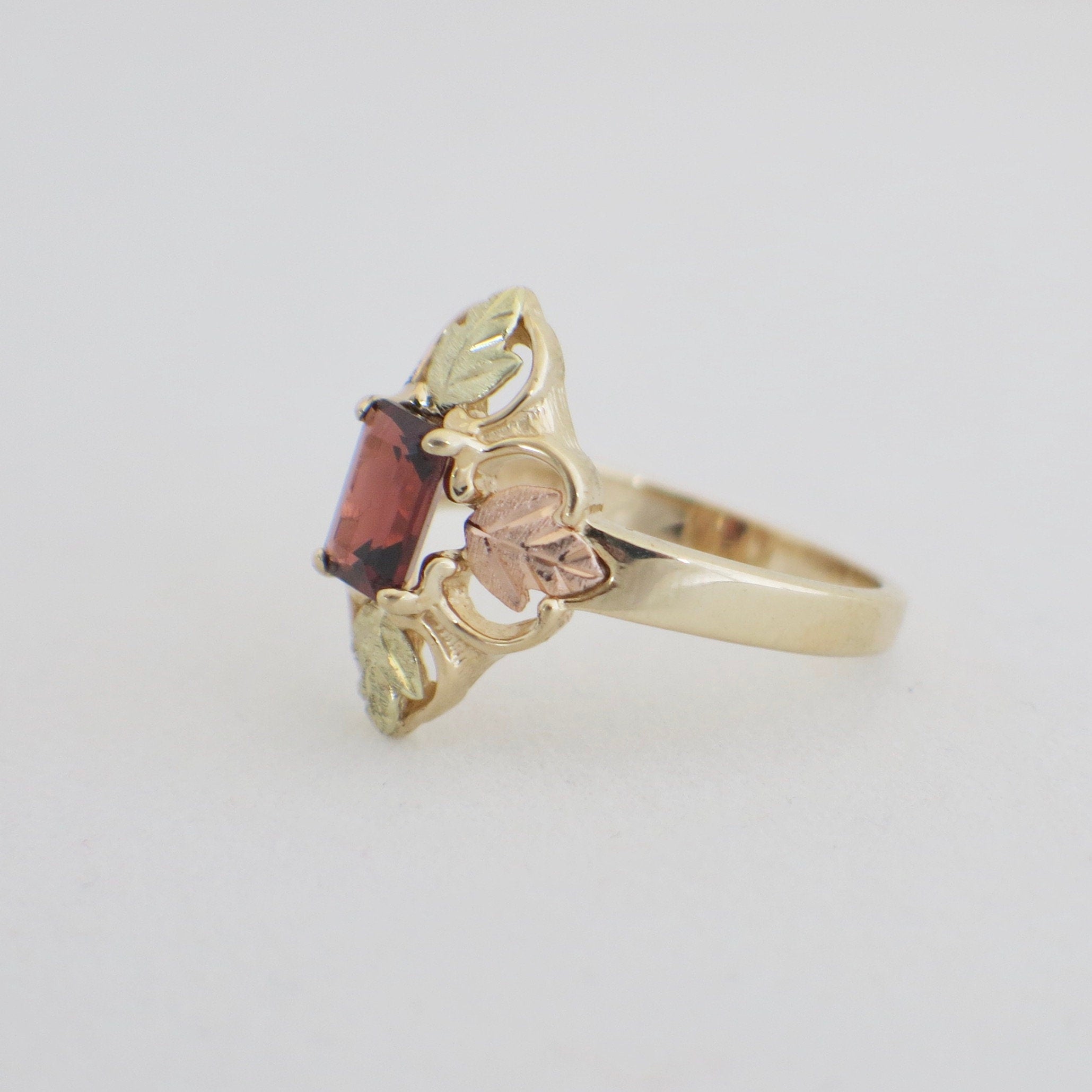 10K Gold Garnet Leaf Ring | Vintage Emerald Cut Garnet with Rose & Yellow Gold Leaves Size 7 - Black Market LLC