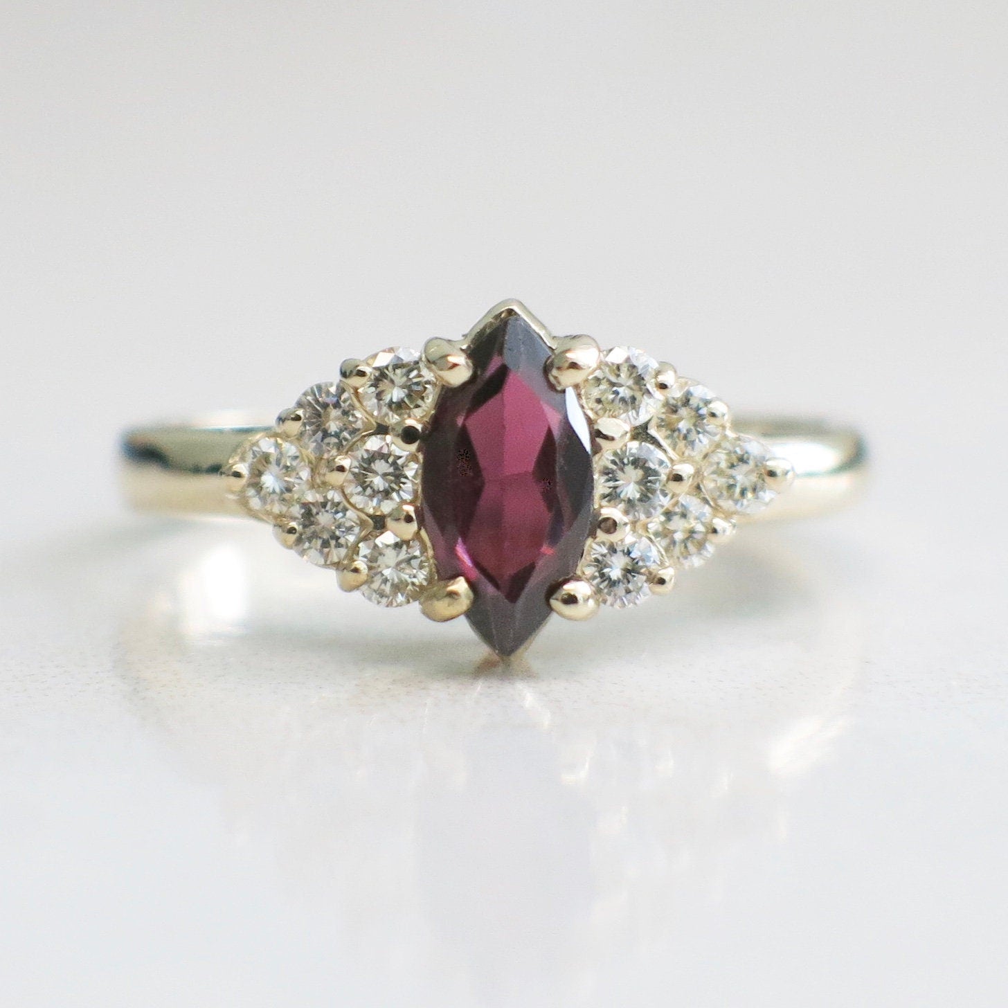 14K Gold Marquise Garnet Ring with Diamond Clusters – Vintage Style, Size 6.5 - Black Market LLC