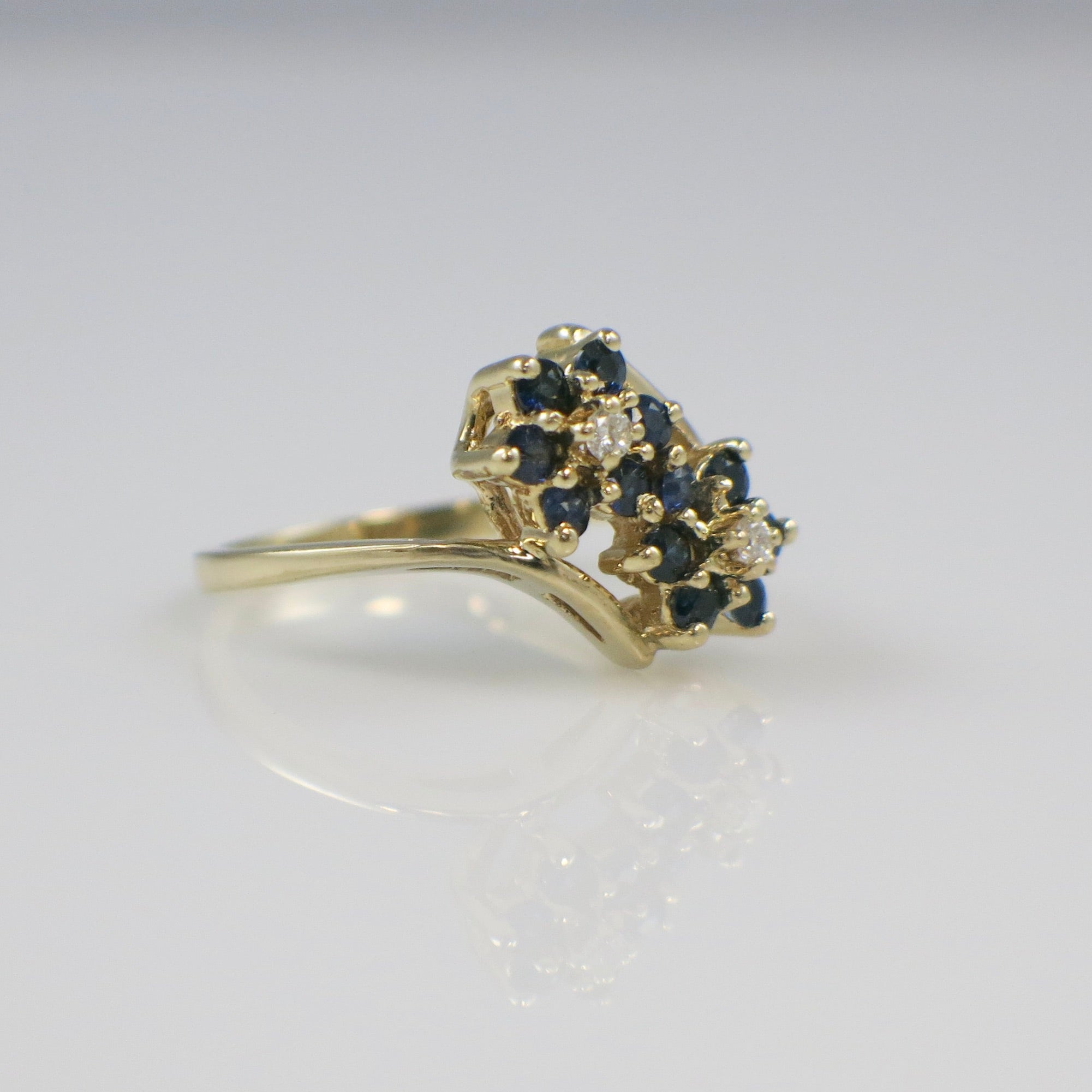 Vintage 14K Yellow Gold Sapphire and Diamond Cluster Ring – Retro 1970s Cocktail Jewelry - Black Market LLC