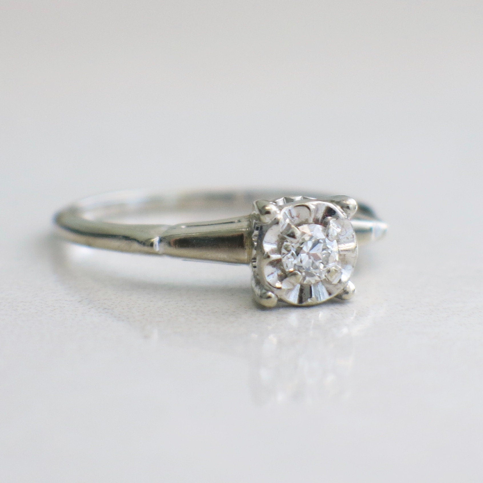 14K White Gold Diamond Solitaire Engagement Ring | Floral Illusion Setting Size 8 - Black Market LLC