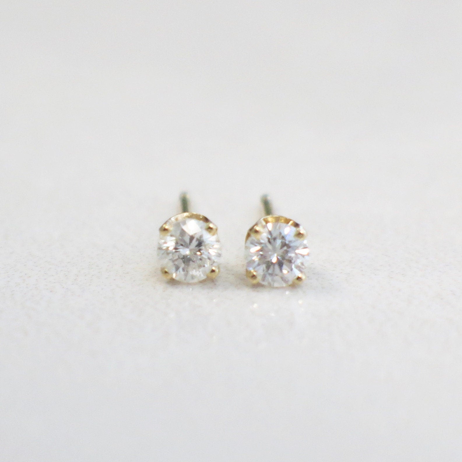 0.30 CTW Diamond Stud Earrings – 14K Yellow Gold, Threaded Backs - Black Market LLC