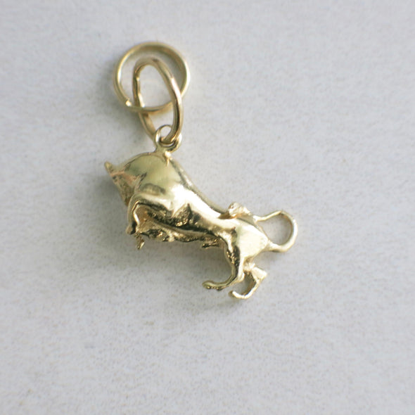 14K Yellow Gold Bull Charm Pendant Taurus Zodiac Jewelry Vintage