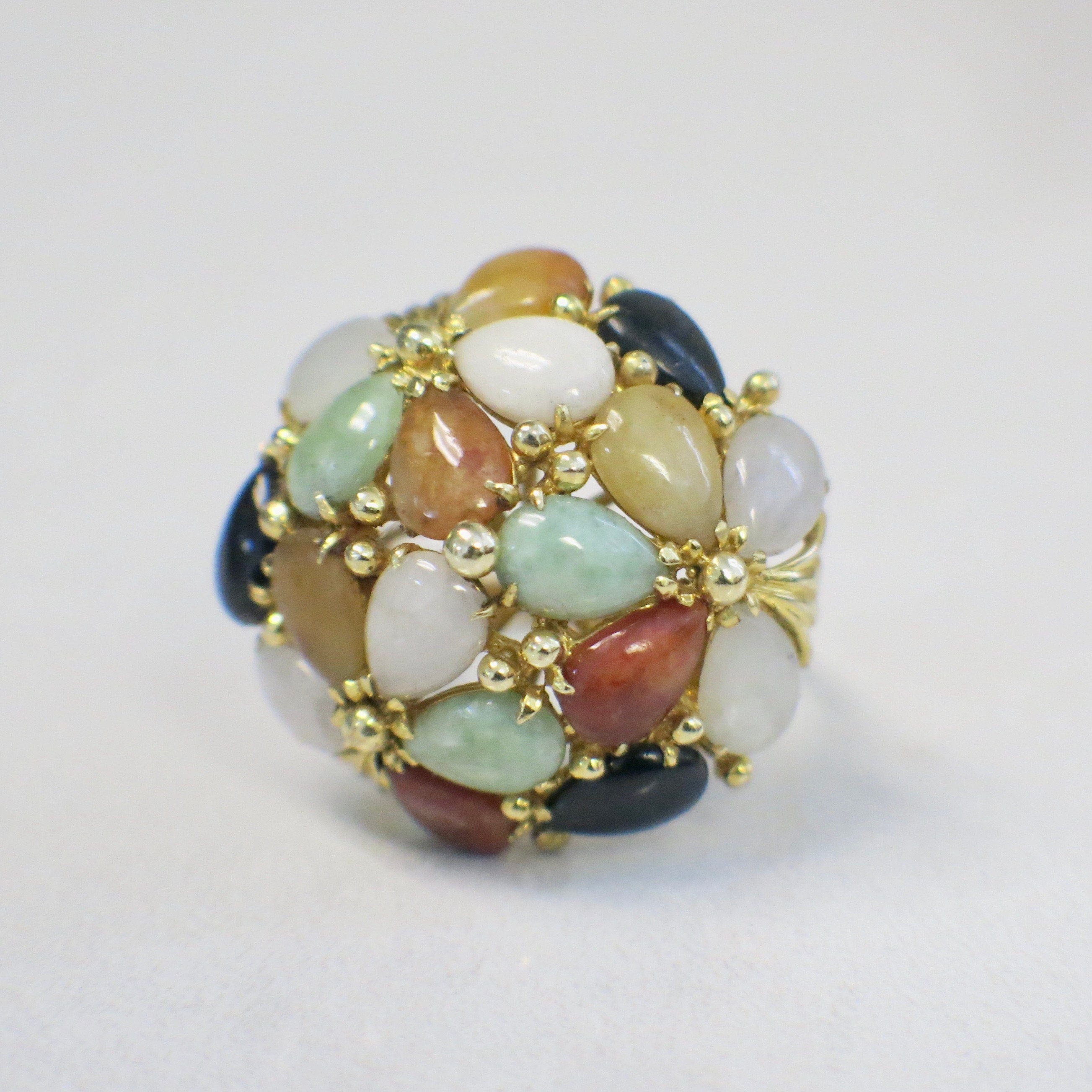 14K Gold Jade, Onyx & Carnelian Cocktail Ring | Multicolor Cabochon Cluster Size 7 - Black Market LLC
