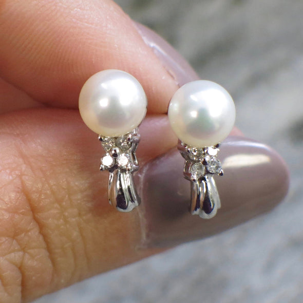10K White Gold Pearl Earrings – Diamond Floral Stud Earrings
