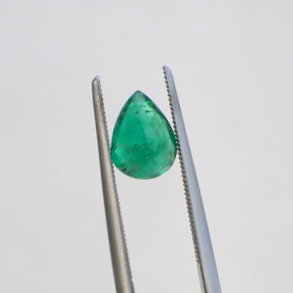 Natural Pear Cut Emerald | 0.94 Carat Loose Green Gemstone for Custom Jewelry