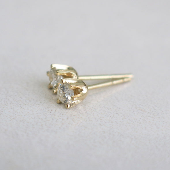 0.30ct Diamond Stud Earrings | 14K Yellow Gold Six Prong Setting VS2 F–G