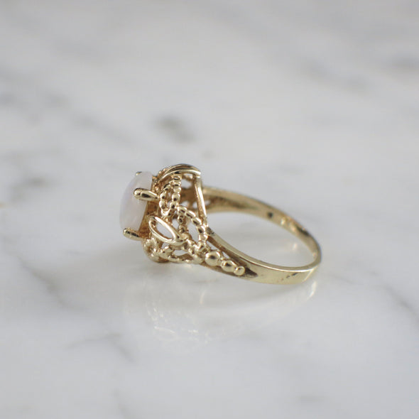 14K Yellow Gold Vintage Opal Ring | Oval Cabochon Fire Opal Filigree Setting Size 7