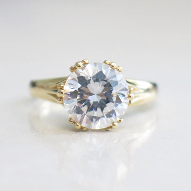 14K Gold Round CZ Ring – Brilliant Cut Solitaire Engagement Ring Size 7