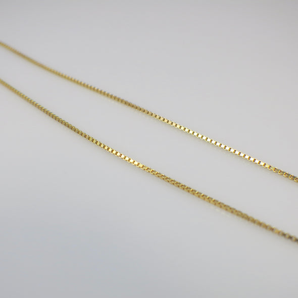 14K Yellow Gold Box Chain Necklace | 22 Inch Layering Chain 1.3 mm