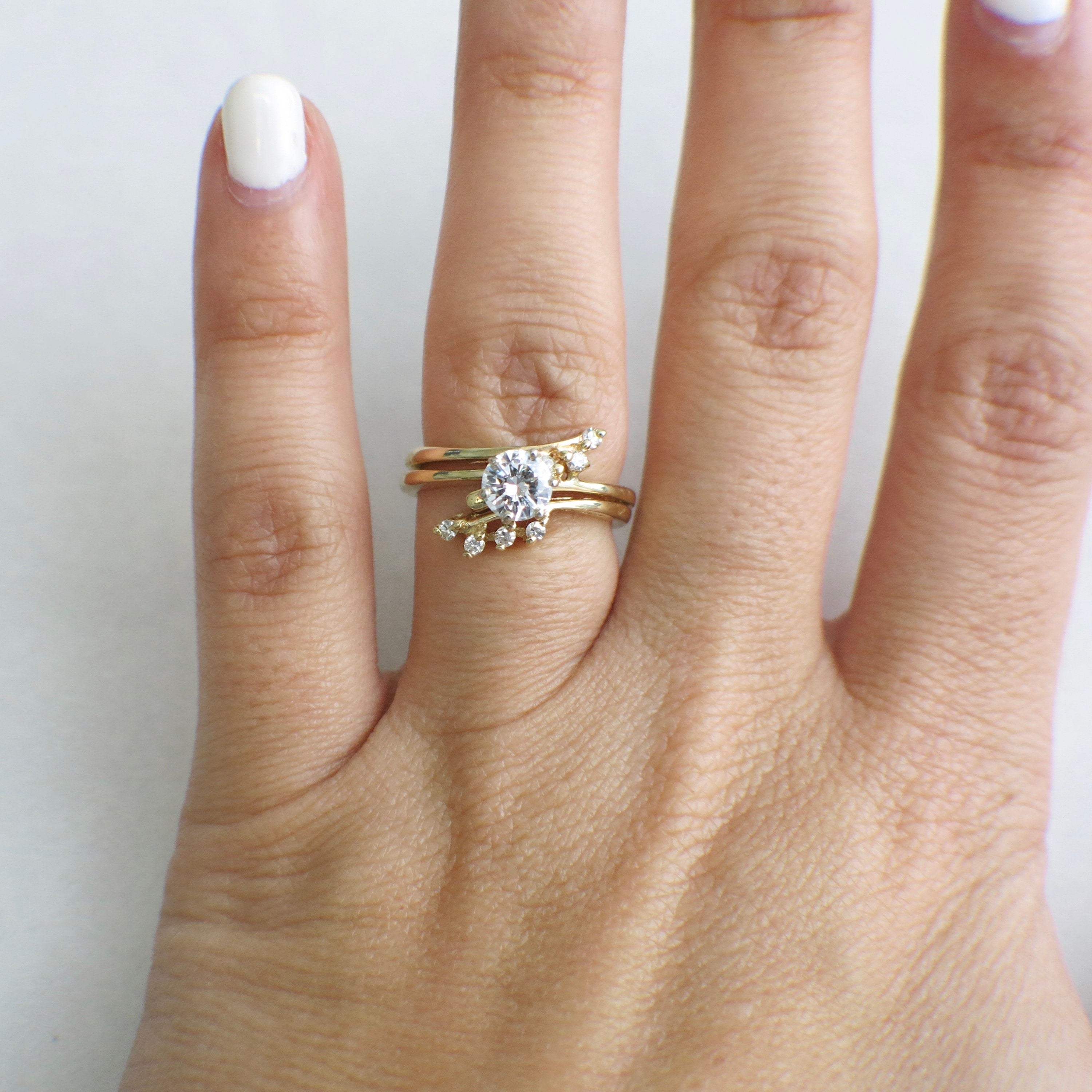 Vintage 14K Yellow Gold Diamond Engagement Ring – Double Band Leaf Design, .67 CTW, Size 5.5 - Black Market LLC