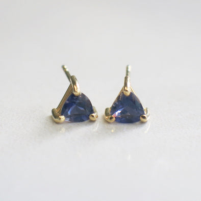 Trillion Violet Quartz Stud Earrings 14K Yellow Gold Triangle Cut