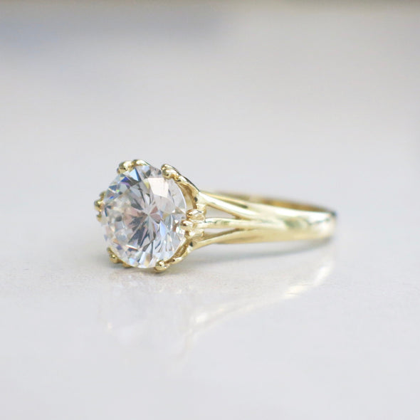 14K Gold Round CZ Ring – Brilliant Cut Solitaire Engagement Ring Size 7