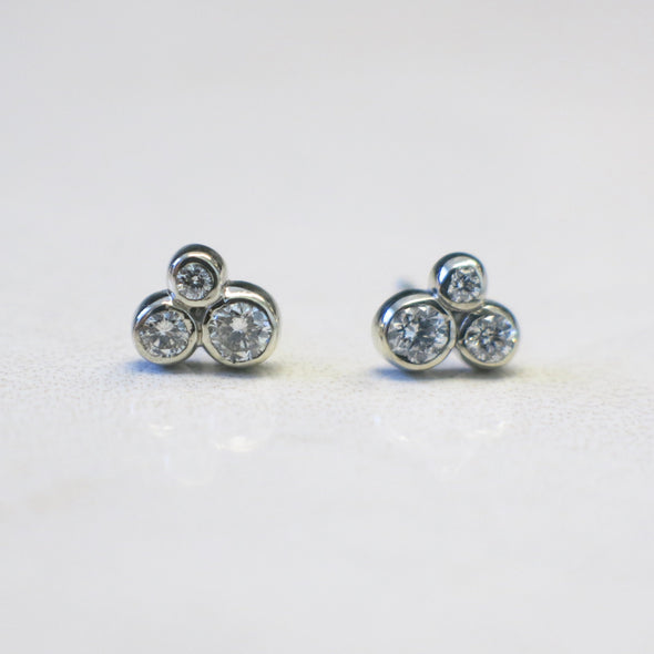 14K Gold Trio Diamond Stud Earrings Bezel Cluster Dainty .21 CTW