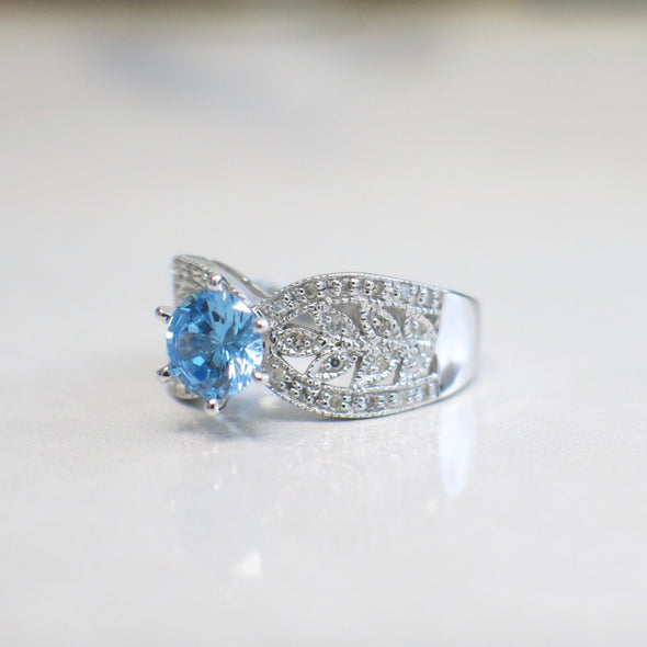 10K White Gold Blue Glass Gem Diamond Wide Band Scroll Ring Vintage Style