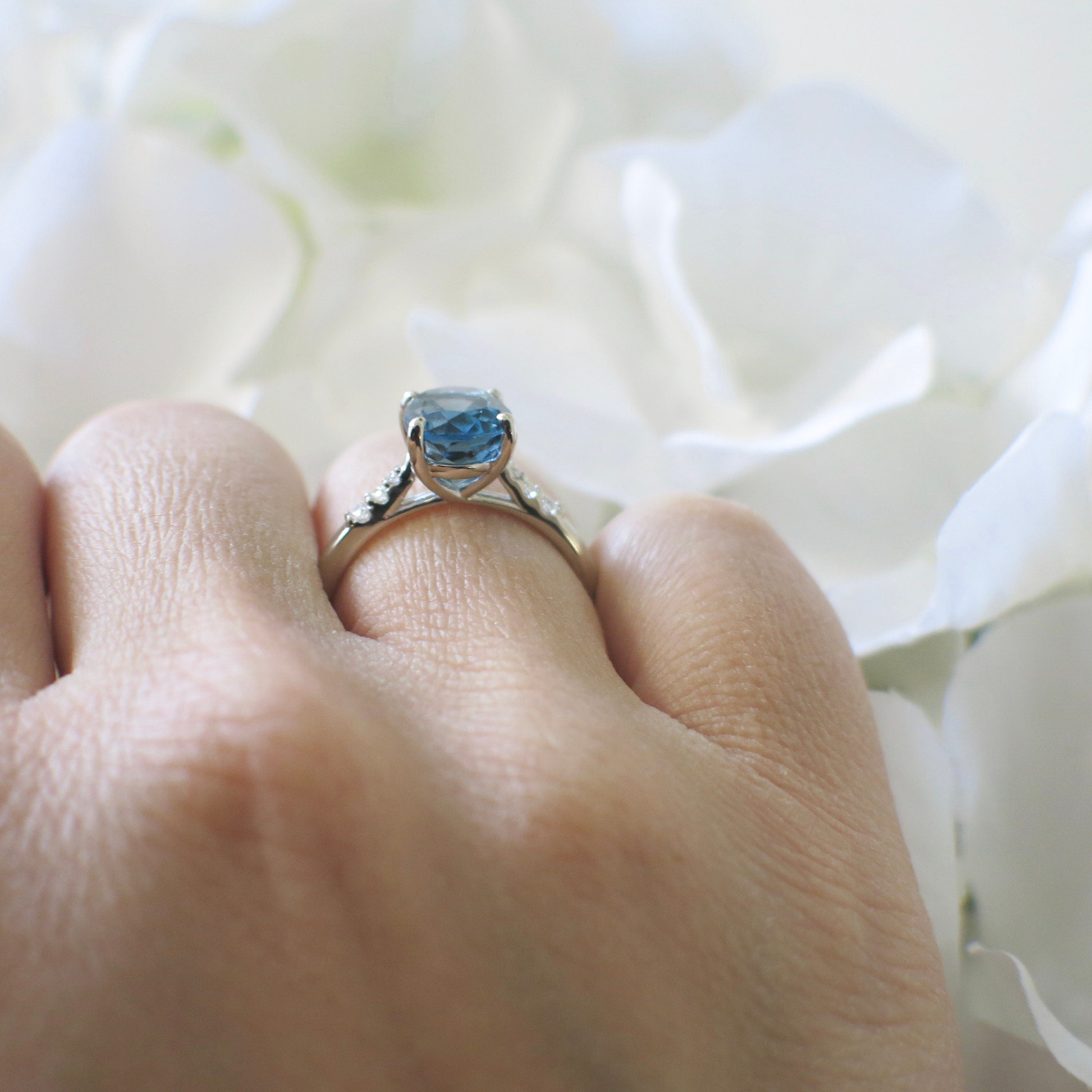 14K White Gold Oval Blue-Green Topaz & Diamond Ring | 9x7mm Alternative Engagement or Gift Size 7 - Black Market LLC