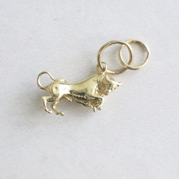 14K Yellow Gold Bull Charm Pendant Taurus Zodiac Jewelry Vintage