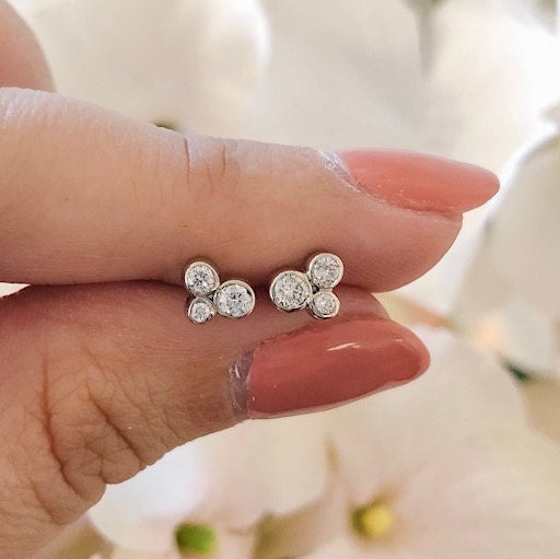 14K Gold Trio Diamond Stud Earrings Bezel Cluster Dainty .21 CTW