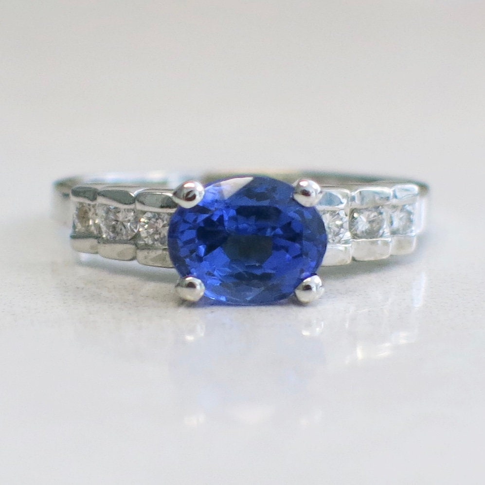 18K White Gold Oval Tanzanite and Diamond Ring – East to West Setting, Size 8.5 - Black Market LLC