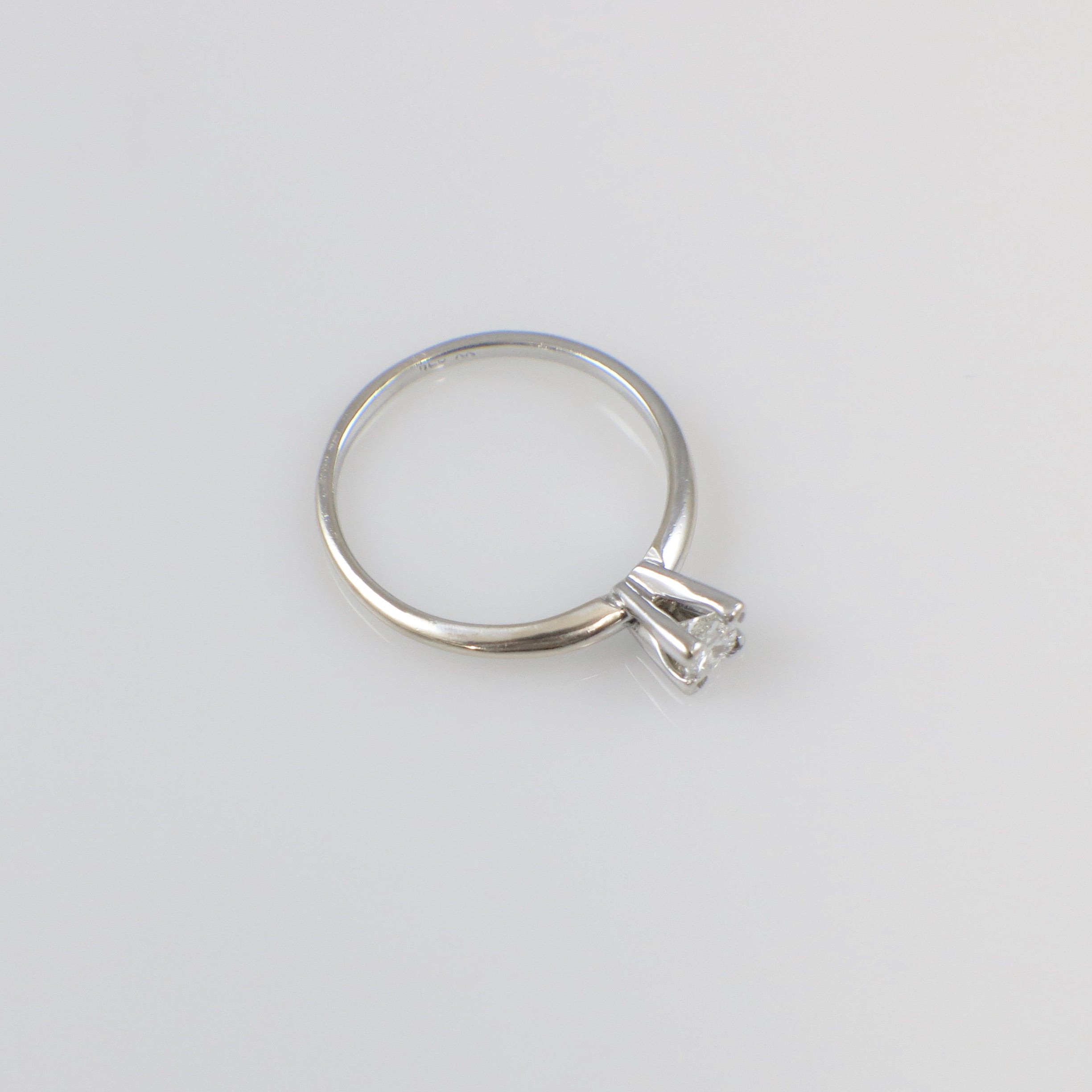 14K White Gold Princess Cut Diamond Solitaire Ring