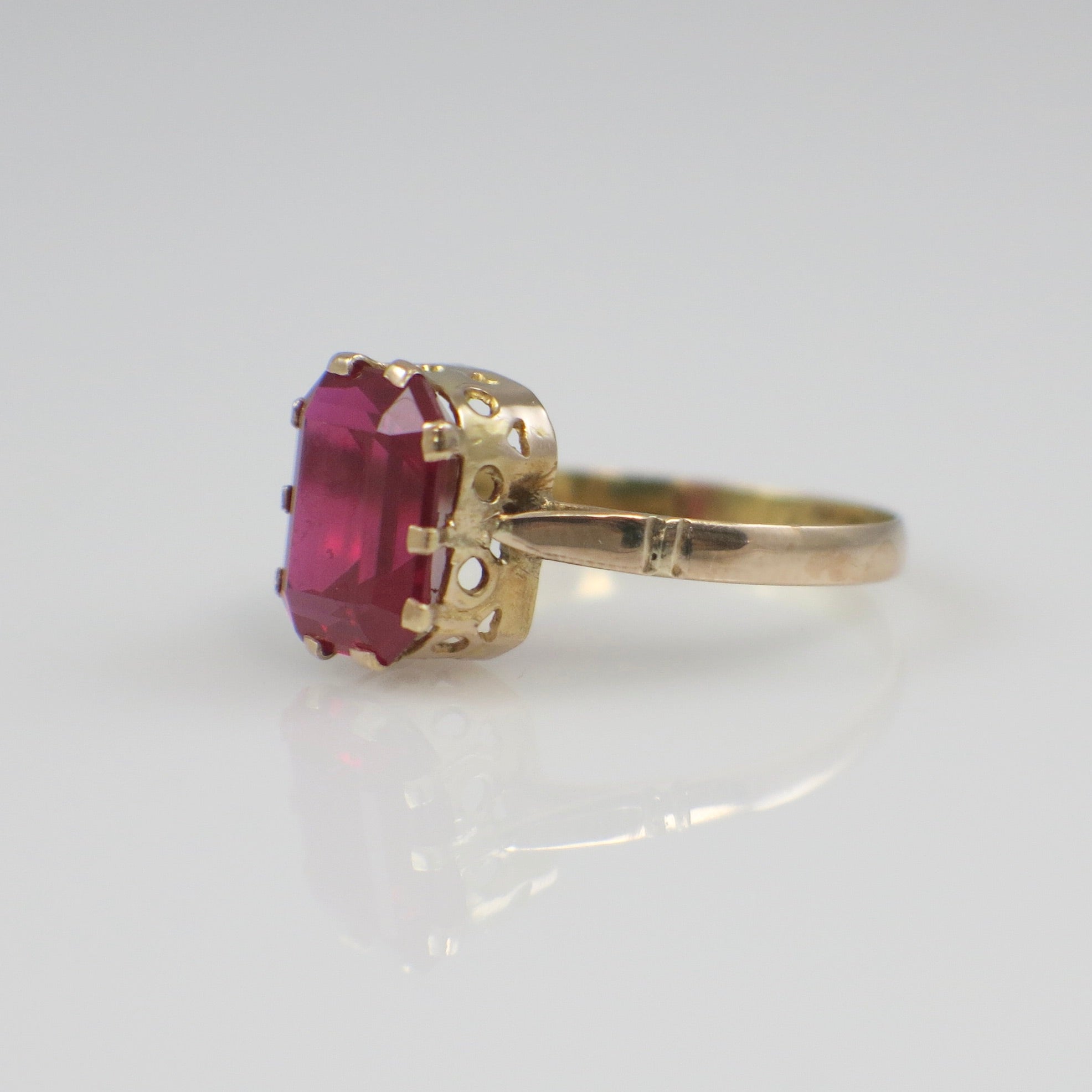 14K Yellow Gold Lab Ruby Ring – 9×7 mm Emerald Cut Vintage Ruby Solitaire
