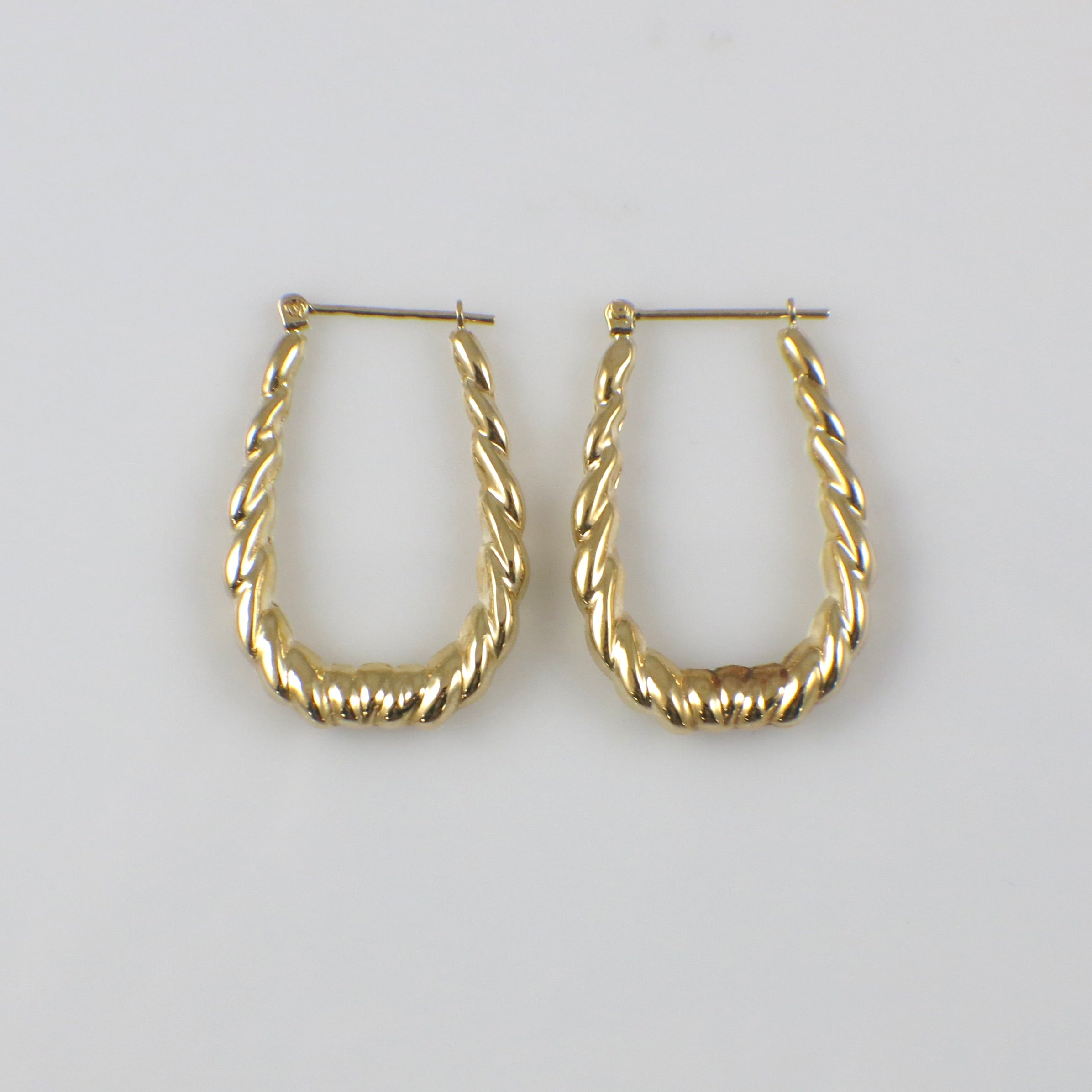 Vintage 14K Yellow Gold Twisted Oval Hoop Earrings
