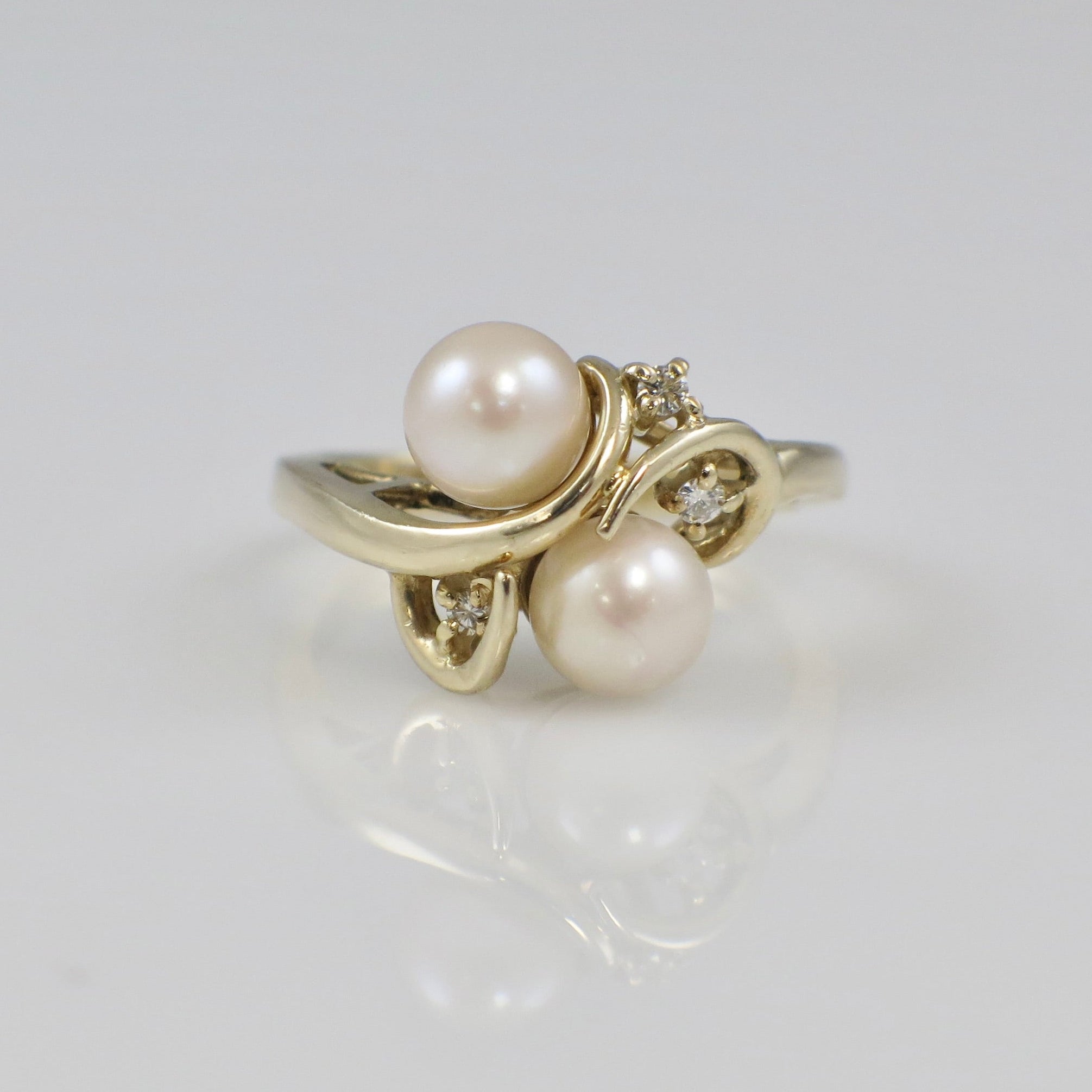 Vintage 14K Yellow Gold Pearl Diamond Bypass Ring