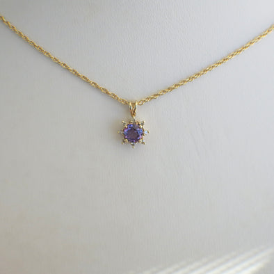 14K Yellow Gold Amethyst and Diamond Floral Pendant Necklace – 18 Inch
