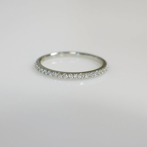 14K White Gold Diamond Anniversary Band .23 CTW SI2 G – Size 7.25