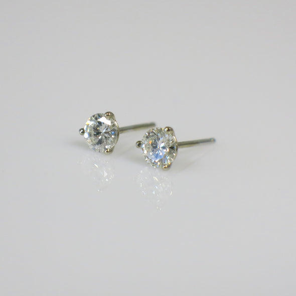 .50 CTW Natural Diamond Martini Stud Earrings – 14K White Gold