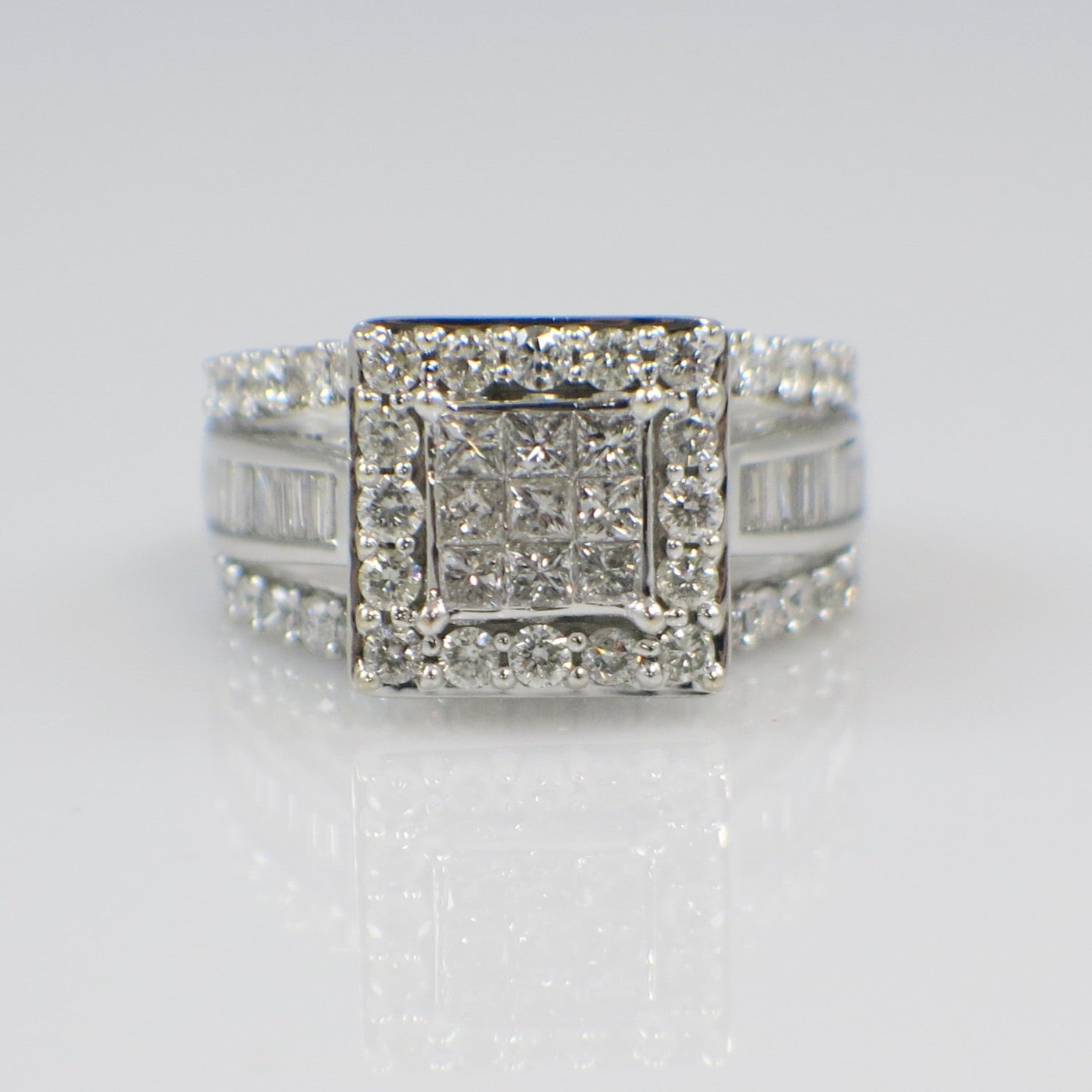 14k White Gold 2.31ctw Diamond Cluster Ring (ZEI)