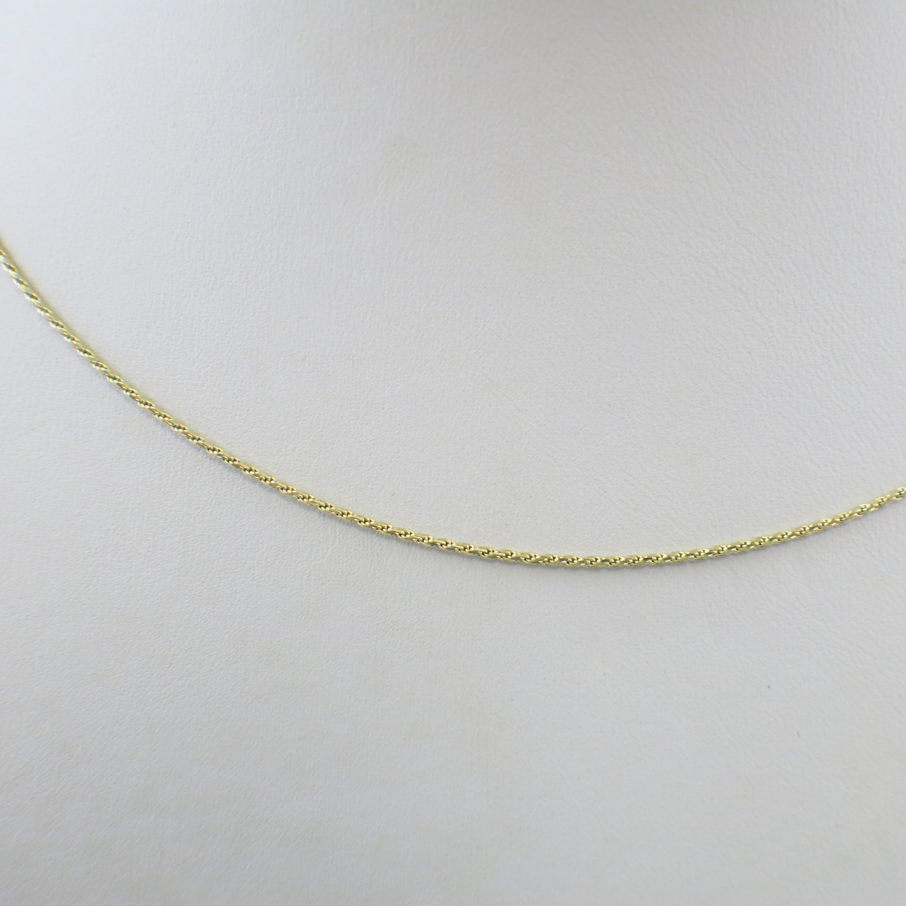 14K Yellow Gold Rope Chain Necklace – 18 Inch, 1mm Solid Gold Rope Link