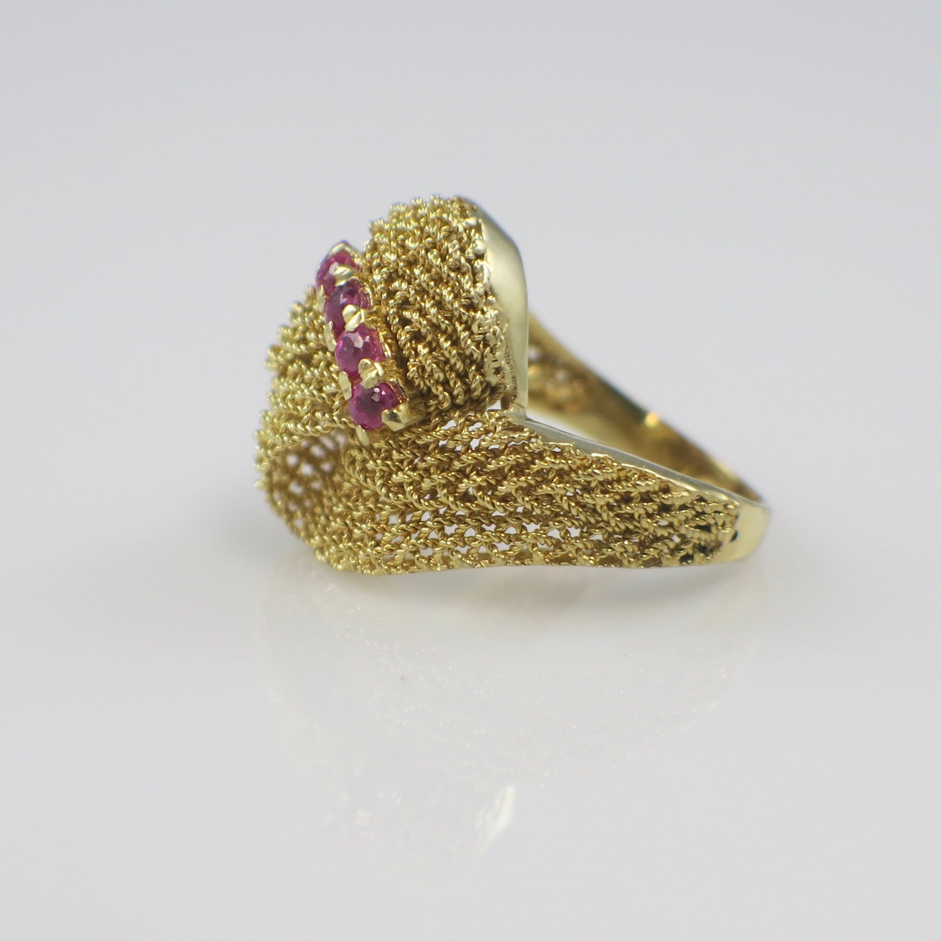 14K Yellow Gold Pink Sapphire Mesh Dome Ring – Vintage Textured Statement Ring Size 4.75 - Black Market LLC