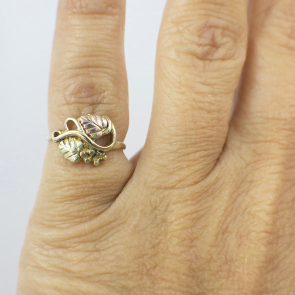 10K Yellow and Rose Gold Leaf Pinkie Ring – Size 2.5