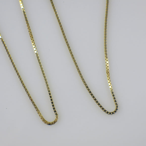 14K Yellow Gold Box Chain Necklace – 20 Inch 0.9mm Fine Gold Chain - Black Market LLC