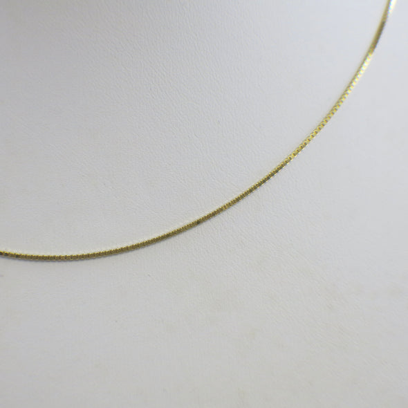 14K Yellow Gold Box Chain Necklace – 20 Inch 0.9mm Fine Gold Chain - Black Market LLC