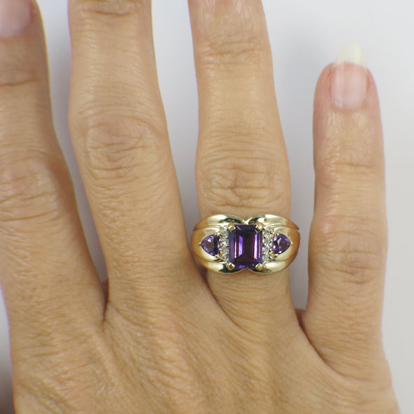 14K Yellow Gold Town and Country Amethyst and Diamond Ring – Emerald Cut and Trillion Side Stones – Size 8.5