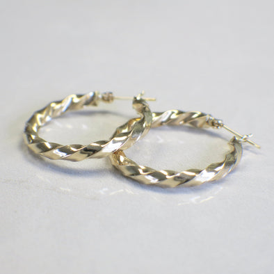 14K Gold Twisted Hoop Earrings Puffed Yellow Gold 1.25 Inch Lightweight